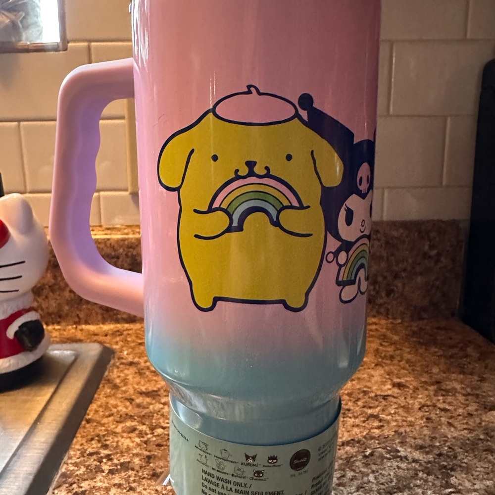Hello Kitty Blue and pink Stainless Steel Tumbler - Picture 4 of 6